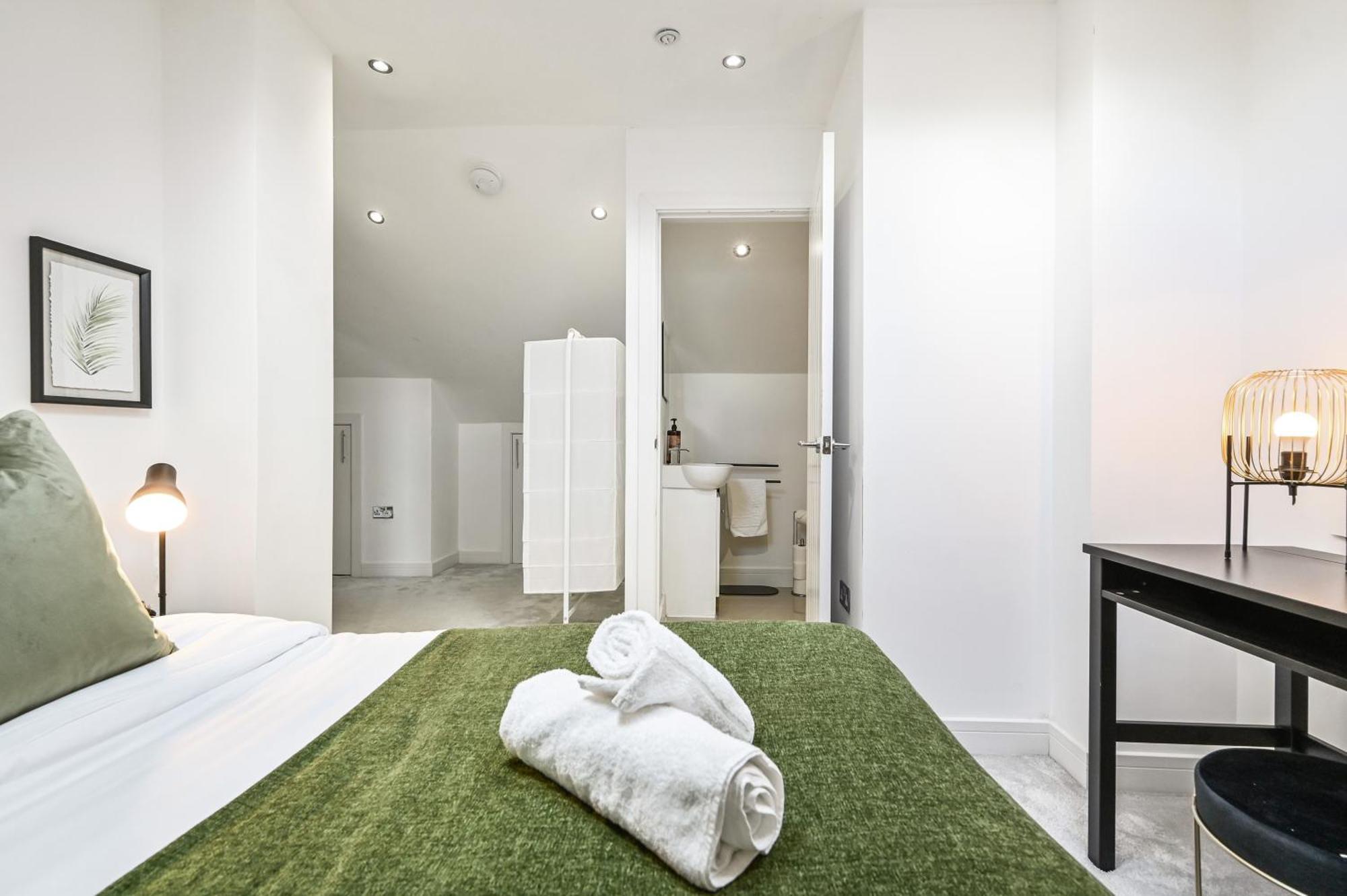 Family 1 Bed Apt Near Cardiff City Centre, Free Parking, Quiet, Secure Neighbourhood Dış mekan fotoğraf